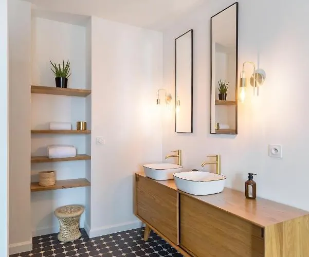 Libertitu ベッド・アンド・ブレックファスト バイヨンヌ